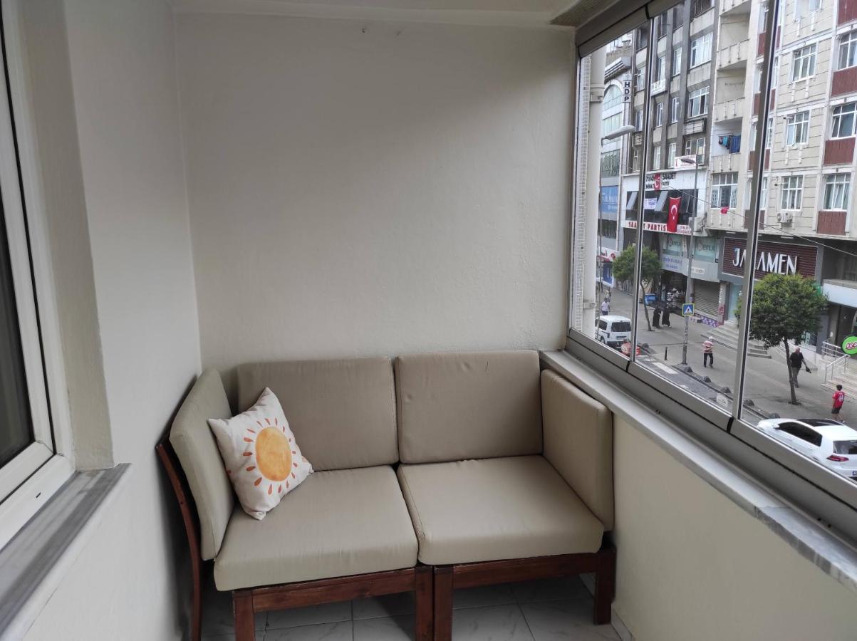 5 Minutes To Subway Appartement Istanboel Buitenkant foto
